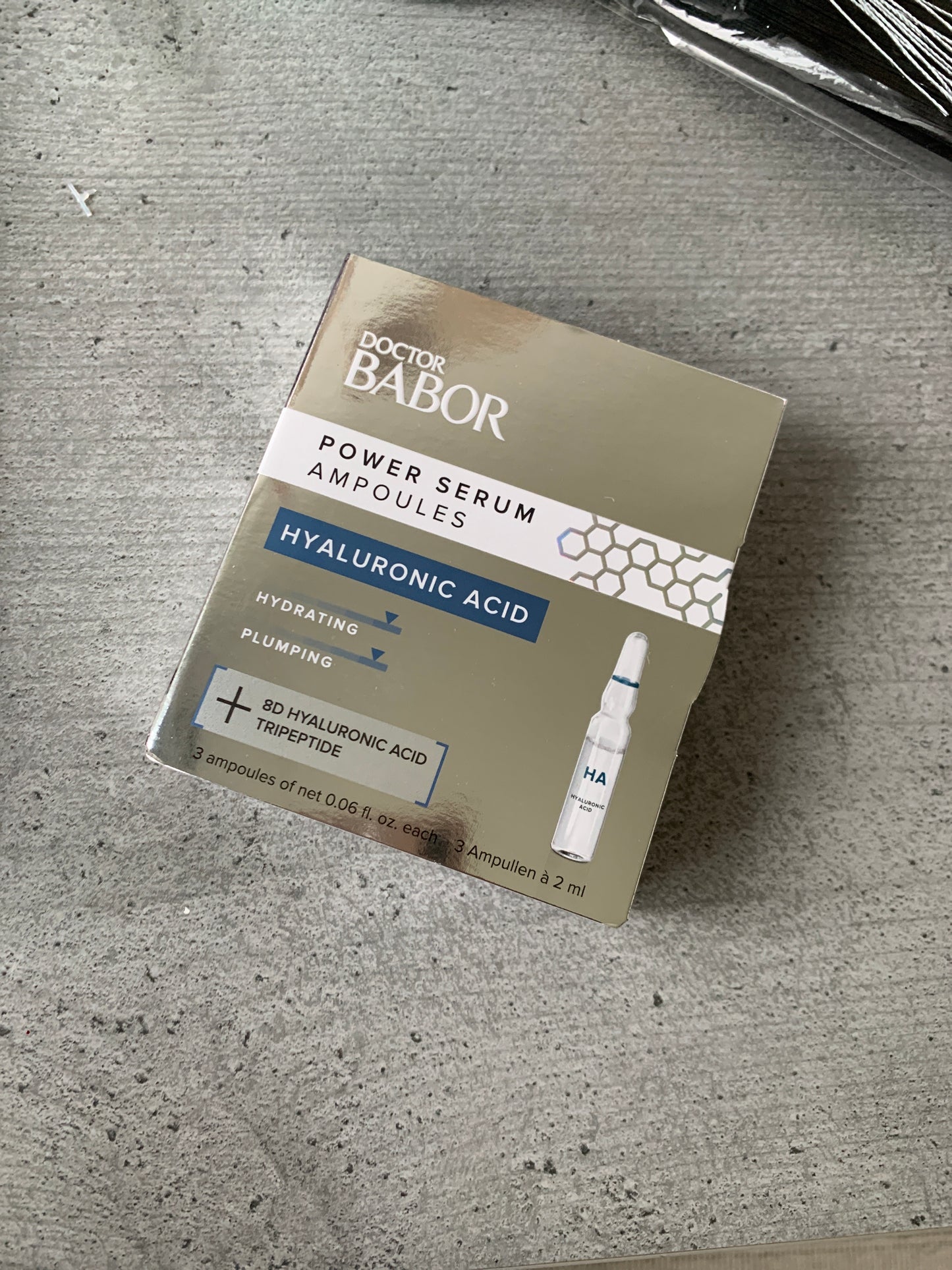 Babor 高濃度透明質酸精華安瓶 HKD88/3枝 ,只得1盒!!