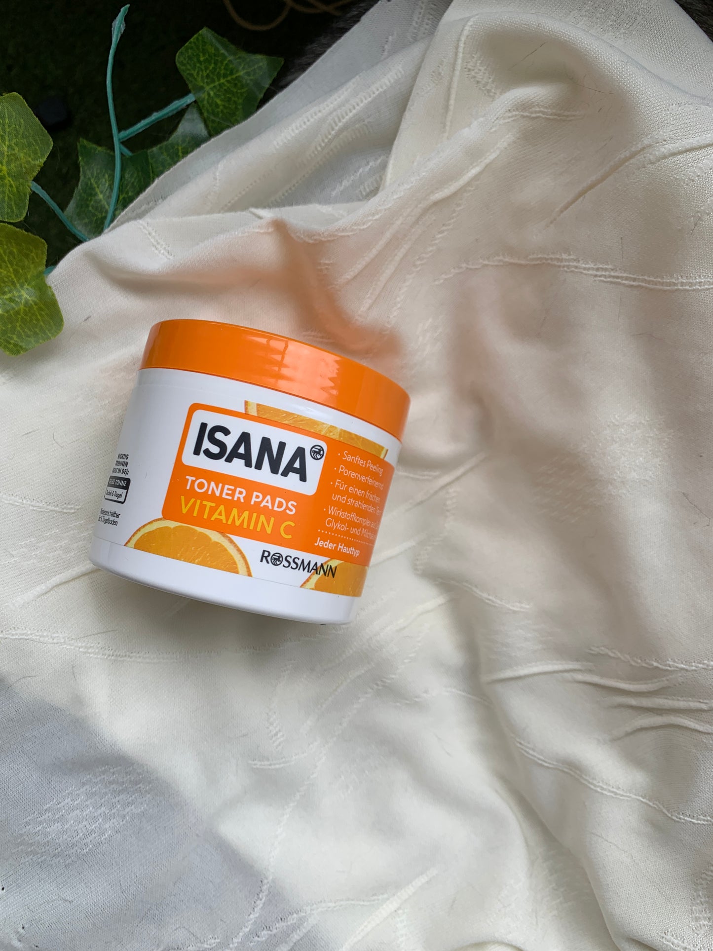 ISANA Vitamin C Toner Pads 德國藥妝維他命C化妝棉 60片