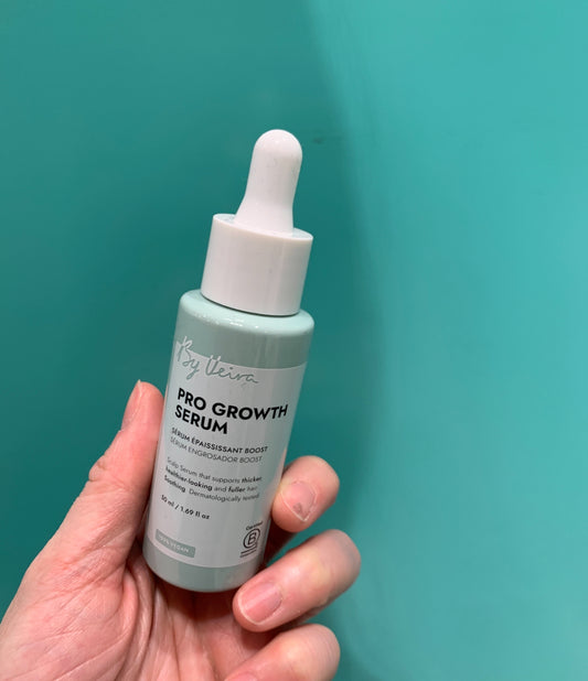 by veira Pro Growth Serum 50毫升 - 頭皮增長精華,含有肽(Peptides)、生物素(Biotin)及煙醯胺(Niacinamide),針對改善頭皮健康、強健髮根、減少脫髮,適合追求髮量增多的香港用家。瑞典製造,B Corp認證。