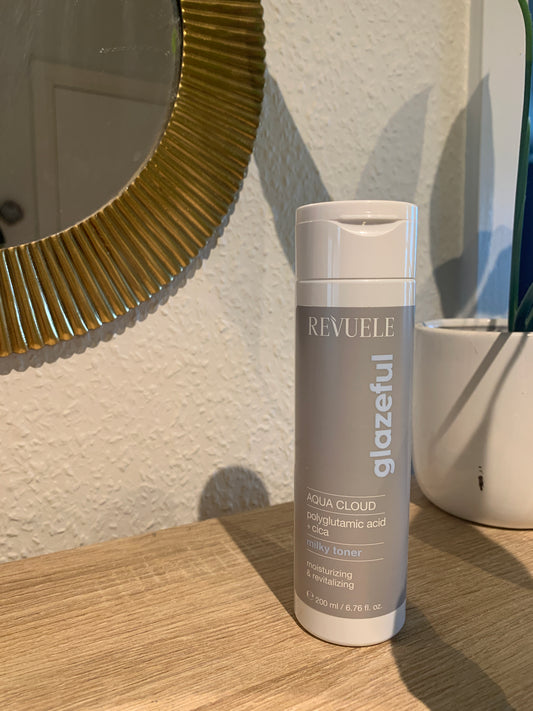Revuele Aqua Cloud Milky Toner 200ml - 1click2beauty
