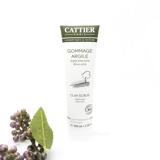 Cattier 白泥去角質磨砂膏採用天然有機白泥,富含礦物質,能深層清潔毛孔,去除老化角質,同時具有吸附油脂及污垢的效果,改善暗沉,令肌膚更明亮透亮。