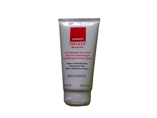 Papulex 潔膚凝膠 是一款專為油性及痘痘肌膚設計的溫和清潔產品,富含抗菌消炎成分,能有效清潔毛孔深處污垢,控油抗痘,舒緩痘痘炎症,並減少粉刺生成,使肌膚清爽潔淨,無瑕亮麗。
