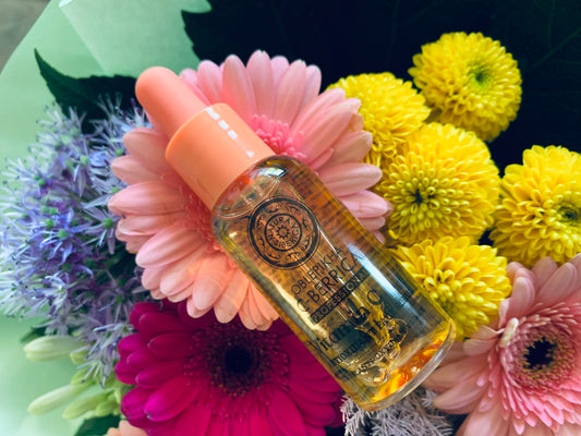 Natura Siberica C-Berrica 抗氧化面部精華,蘊含豐富的維生素 C 和抗氧化成分,有效抵禦自由基,淡化細紋,提亮膚色,重拾青春光彩。