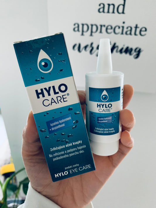 hylo care Augen Tropfen 是一款專為眼部疲勞、乾燥、刺激等問題設計的舒緩眼藥水,其獨特的等滲配方,不含防腐劑,含有高濃度透明質酸,能有效舒緩眼部疲勞,滋潤眼球表面,保護眼角膜,改善眼部乾燥、刺激等問題,守護雙眼健康。